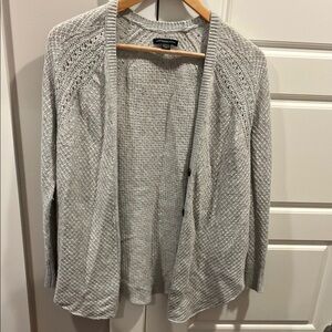 American Eagle Outfitters Women's Gray Open-Front Cardigan Sweater - has pockets